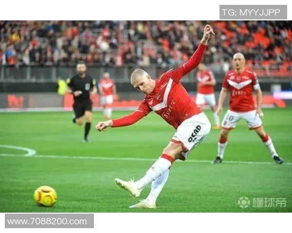 瓦朗谢讷与梅斯的对决分析及比赛前瞻展望