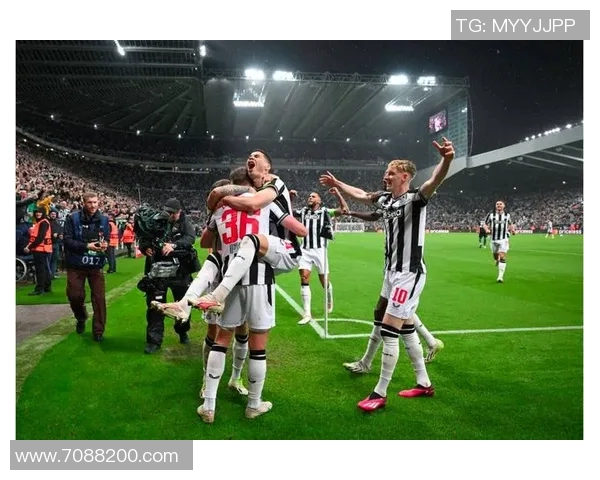 纽卡斯尔主场迎战曼彻斯特双方争夺英超关键三分之战